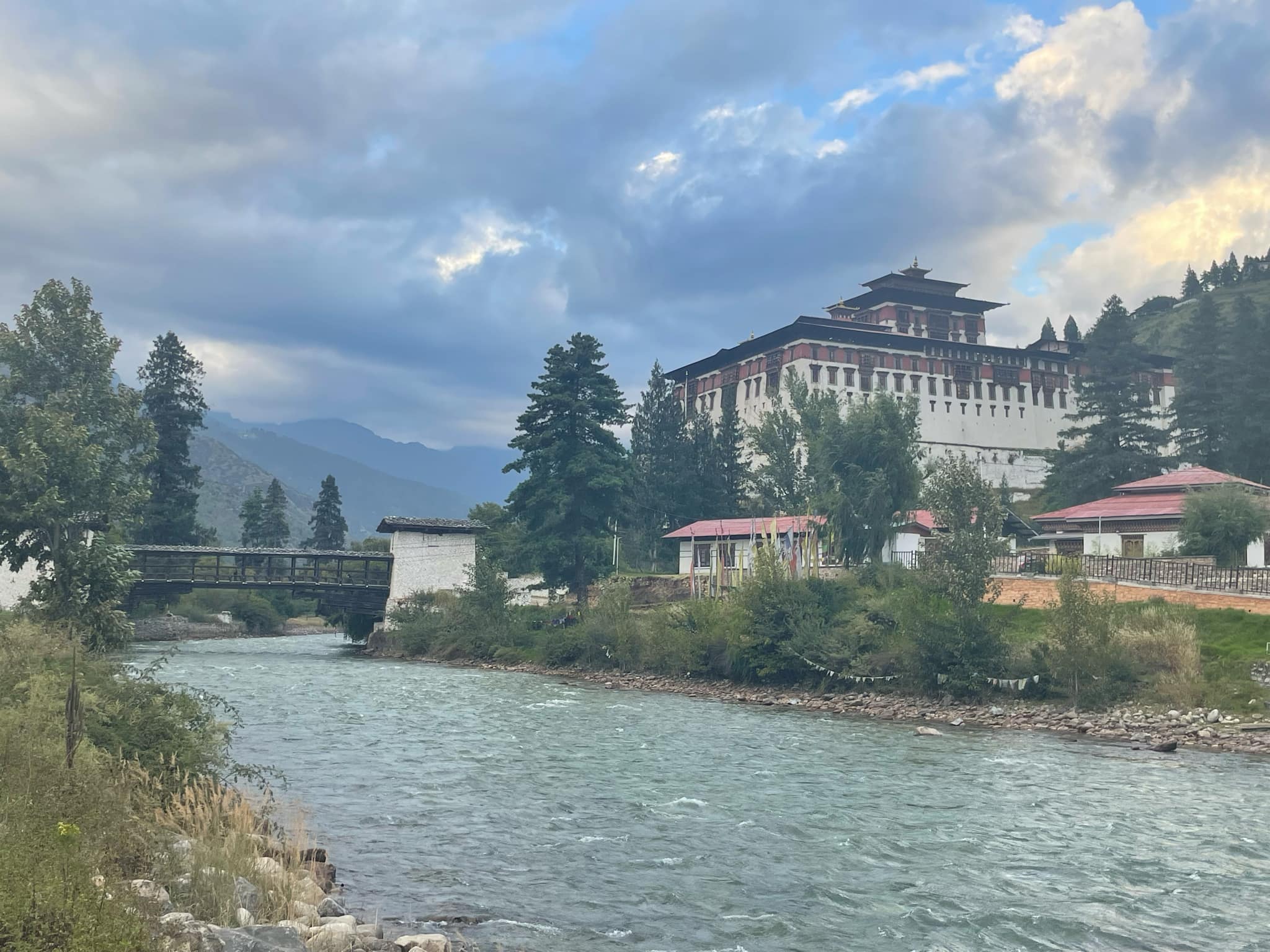 Nyamai Zam bridge to Paro Dzong